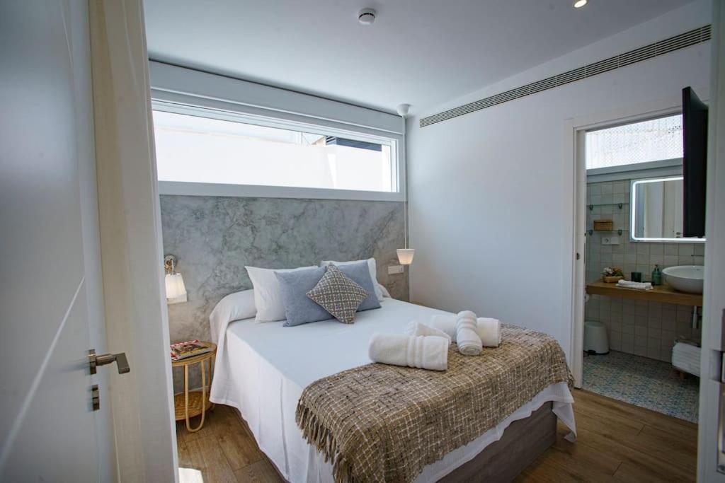Mini Hotel In The Heart Of Sevilla For Exclusive Usage Esterno foto
